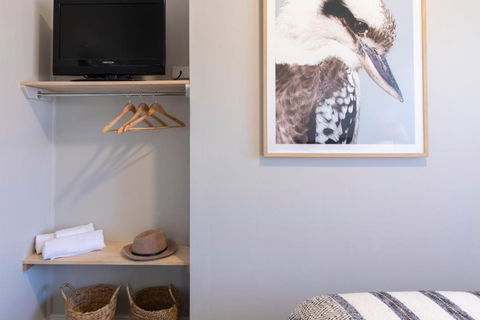 Robertson Public House And Kitchen - Accommodation Port Macquarie 1