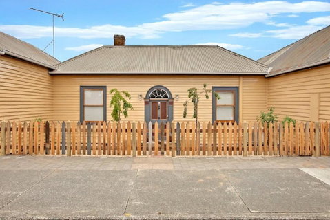 Robinson Cottage - Accommodation Port Macquarie 0