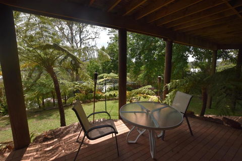 Rockwall Avoca Beach - Accommodation Port Macquarie 0