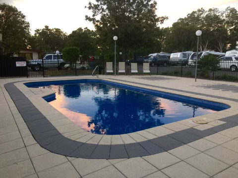 Roma Big Rig Tourist Park - Accommodation Port Macquarie 1