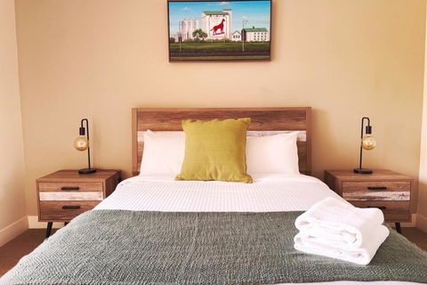 Rooftops On Henrycentre Of West End Cafes - Accommodation Port Macquarie 0