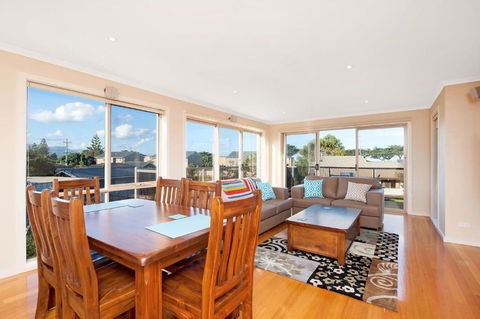 Rose - Accommodation Port Macquarie 0