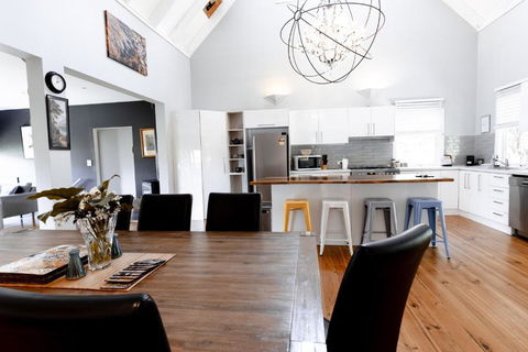 Rosella - Accommodation Port Macquarie 1