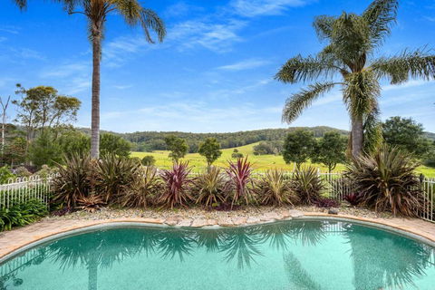 Roxy - A Secluded Luxury Estate Near Berry, Where Serenity Meets Family Comfort - Accommodation Port Macquarie 0