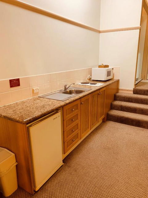 Royal Albert Hotel - Accommodation Port Macquarie 3