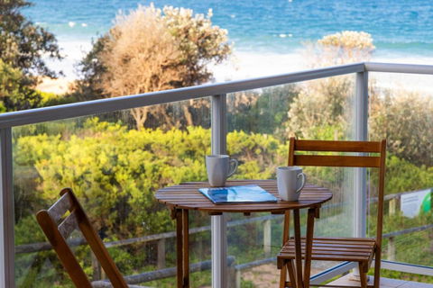 Royal Surf - Direct Beachfront - Accommodation Port Macquarie 1
