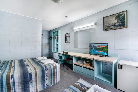 Royal Hotel - Accommodation Port Macquarie 0
