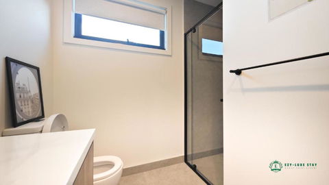 Royalty Living Unit 3 - Accommodation Port Macquarie 2
