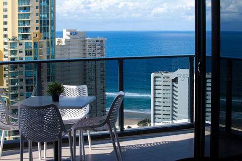 Ruby Apartments - Self Contained, Privately Managed Apartments - Accommodation Port Macquarie 0