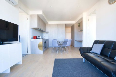 Rundle Retreat - 2BR Apartment With Stunning Views - Accommodation Port Macquarie 3