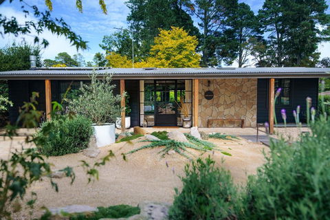 SABLE MAE Luxury Rustic Ranch - Accommodation Port Macquarie 1
