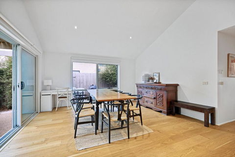 Salt Air Hideaway With Lush Backyard - Accommodation Port Macquarie 0