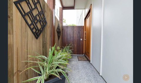 Salt Zen Holiday Townhouse - Accommodation Port Macquarie 1