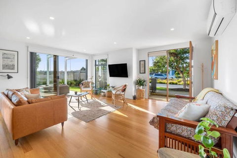 Saltbush By The Park - Accommodation Port Macquarie 3