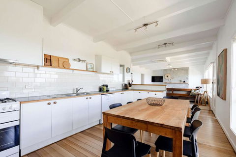 Saltwater Terrace With Panoramic Ocean Views - Accommodation Port Macquarie 3