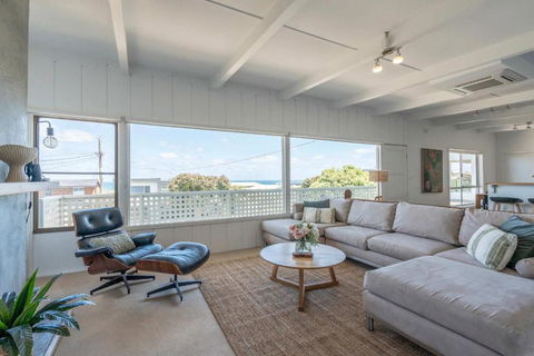 Saltwater Terrace With Panoramic Ocean Views - Accommodation Port Macquarie 0