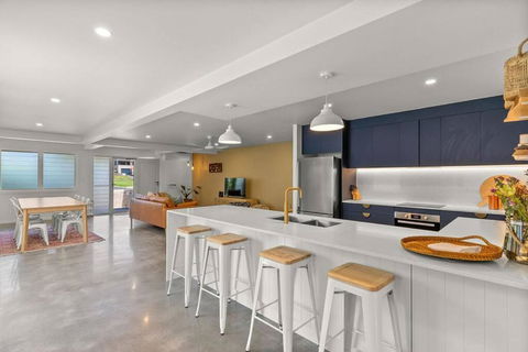 Salty Crab Bungalow - Accommodation Port Macquarie 0