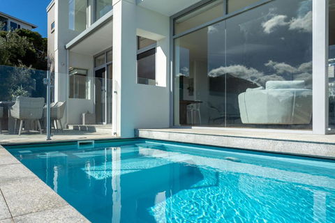 Salty Kiss I Private Properties - Accommodation Port Macquarie 3