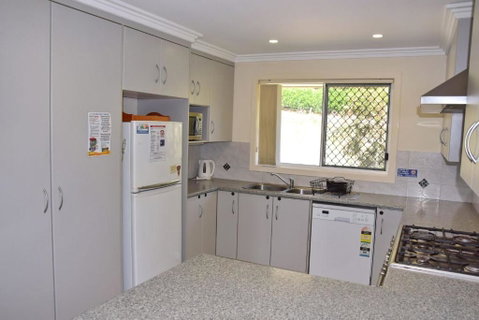 Salty Kisses - Bring Your Own Linen. - Accommodation Port Macquarie 2