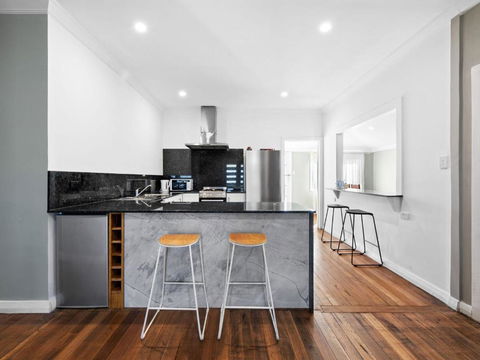 Salty Sea Cottage - Accommodation Port Macquarie 0