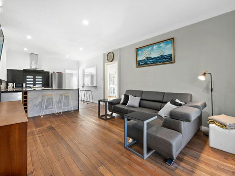 Salty Sea Cottage - Accommodation Port Macquarie 2