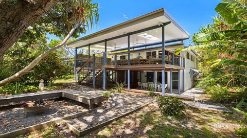 Salty Seaside - Accommodation Port Macquarie 0