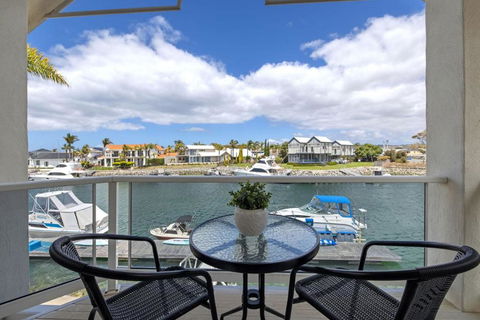 Salty Views - Accommodation Port Macquarie 3