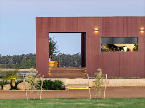 Samphire Chalet Tuart - Accommodation Port Macquarie 0