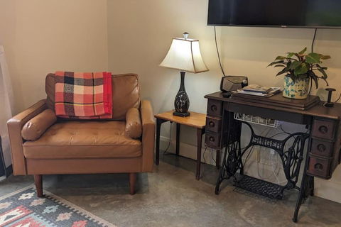 Samsara Farm Cottage - Stunning Hinterland Oasis - Accommodation Port Macquarie 2