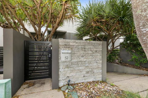 Sanctuary @ Sunshine - Accommodation Port Macquarie 1