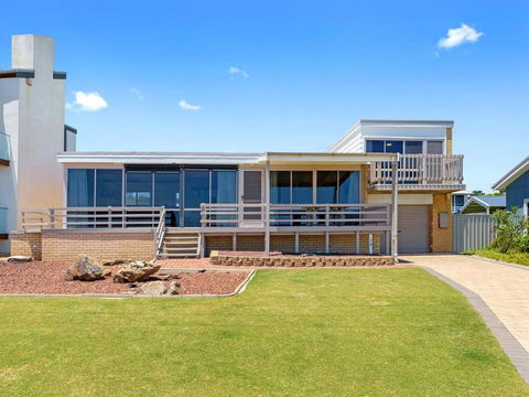 Sand Castles 34 Gold Coast Drive - Accommodation Port Macquarie 3