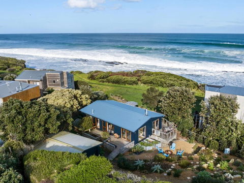 Sand & Sauna Retreat - Accommodation Port Macquarie 0