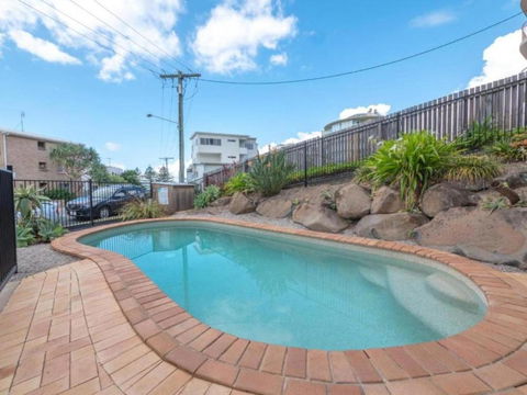 Sandalwood Unit 1 66 Lower Gay Tce - Accommodation Port Macquarie 3