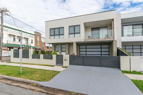 Sandcastle - Accommodation Port Macquarie 0