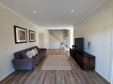 Sandpiper 10 - Close To Town And Beach - Accommodation Port Macquarie 2