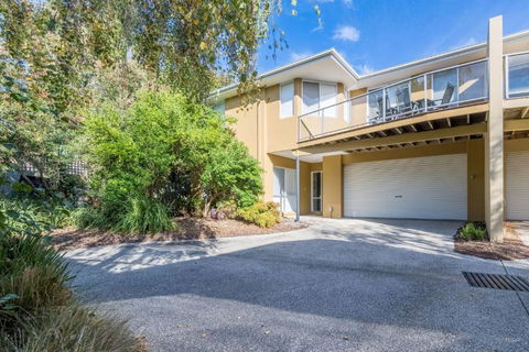 Sandpiper 5 - Close To Town And Beach - Accommodation Port Macquarie 0