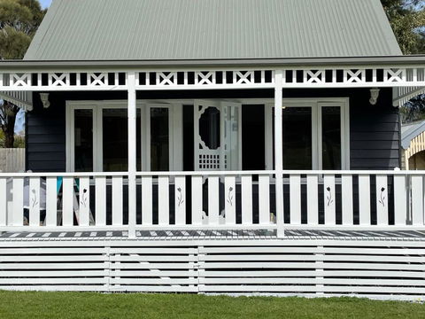 Sandpiper - Charming Beach Villa - Accommodation Port Macquarie 0