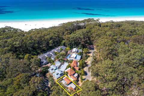 Sandpiper, Hyams Beach - Accommodation Port Macquarie 1