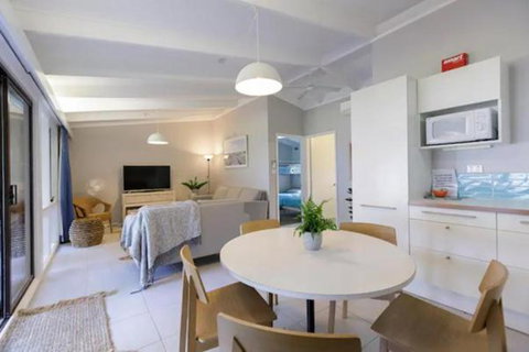 Sandpiper On Smiths Lake - Accommodation Port Macquarie 1