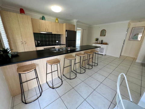 Sandstone Point 4-bedroom Home - Accommodation Port Macquarie 0