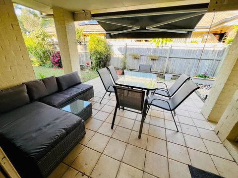 Sandstone Point Holiday Home - Accommodation Port Macquarie 2