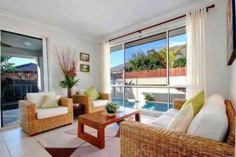 Sandstone Point Luxury 5 Bedroom Home - Accommodation Port Macquarie 1