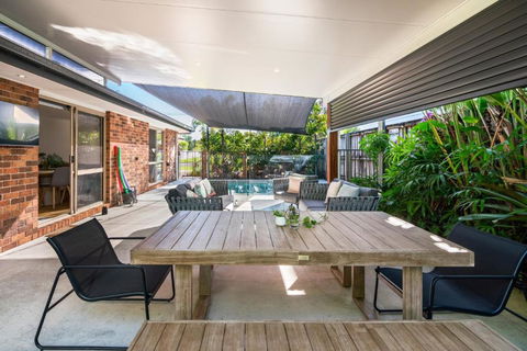 Sandy Dunes Retreat Pet-Friendly Wurtulla Home - Accommodation Port Macquarie 1