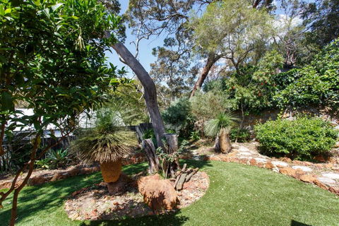 Serenity Haven - Accommodation Port Macquarie 0