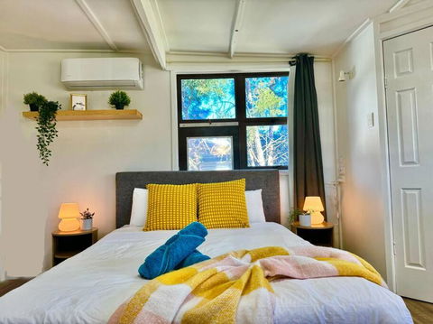Shops Across St! Cute Studio In Salisbury - Accommodation Port Macquarie 0