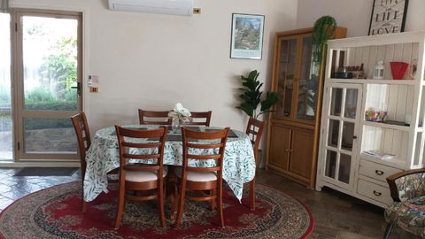 Sweet Holiday Home By The Golf Course - Accommodation Port Macquarie 2