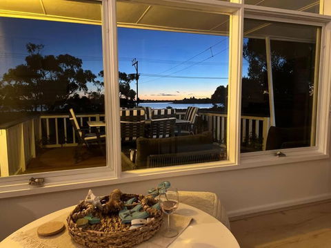 The Boathouse, A Place To Unwind & Explore - Accommodation Port Macquarie 2