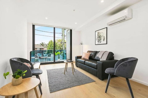 The Even Apartment In Carnegie With Parking - Accommodation Port Macquarie 0