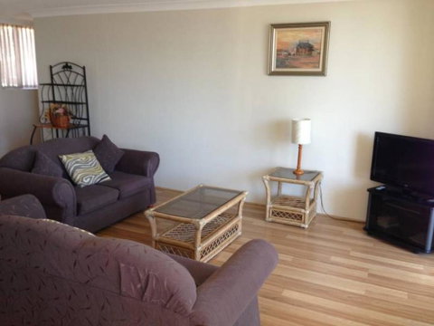 Beachpoint, Unit 101, 28 North Street - Accommodation Port Macquarie 3