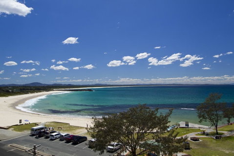 Beachpoint, Unit 401, 28 North Street - Accommodation Port Macquarie 0